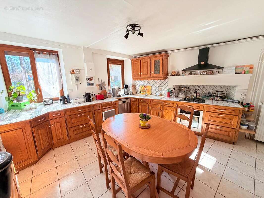 Maison 130 m² à Saint-Ours  - photo 5