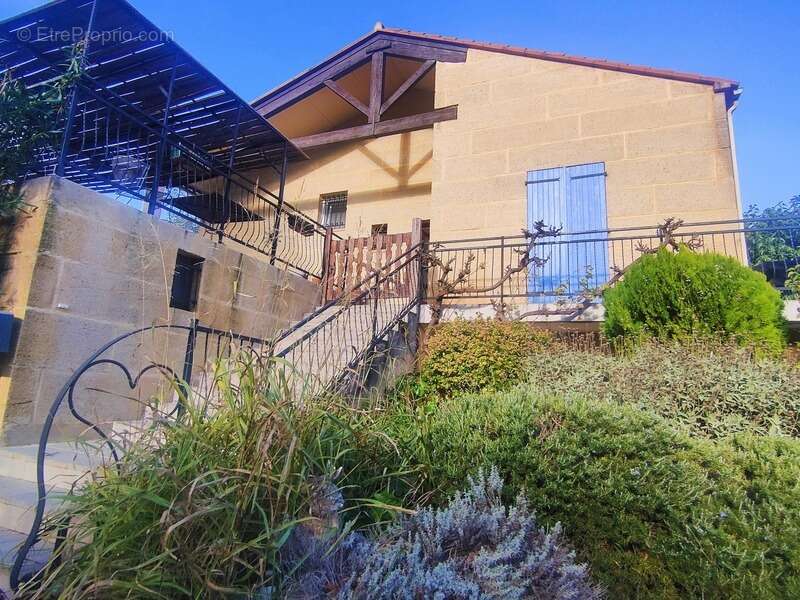 Villa plain pied avec piscine - photo 24