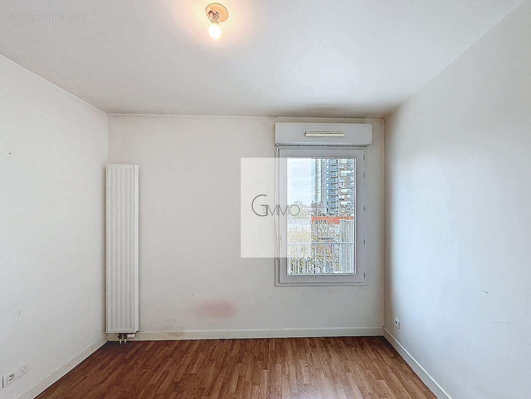 Appartement à L'HAY-LES-ROSES