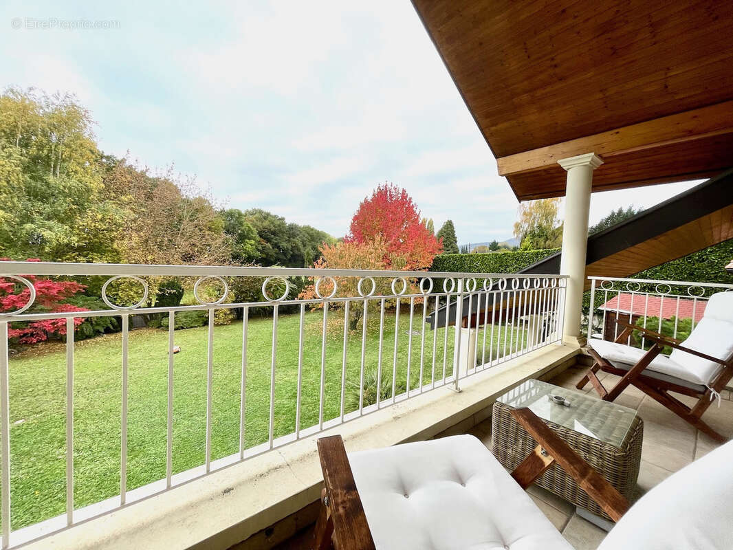 Maison à DIVONNE-LES-BAINS