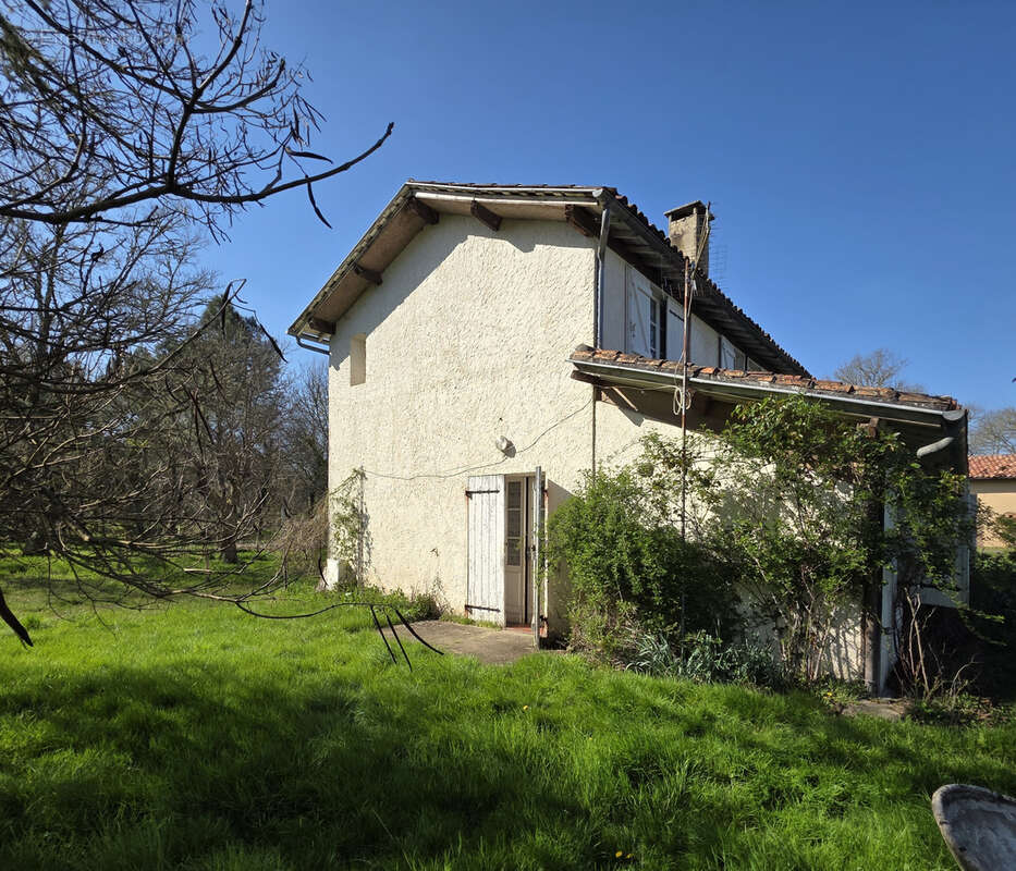 Maison à SAUGNACQ-ET-MURET