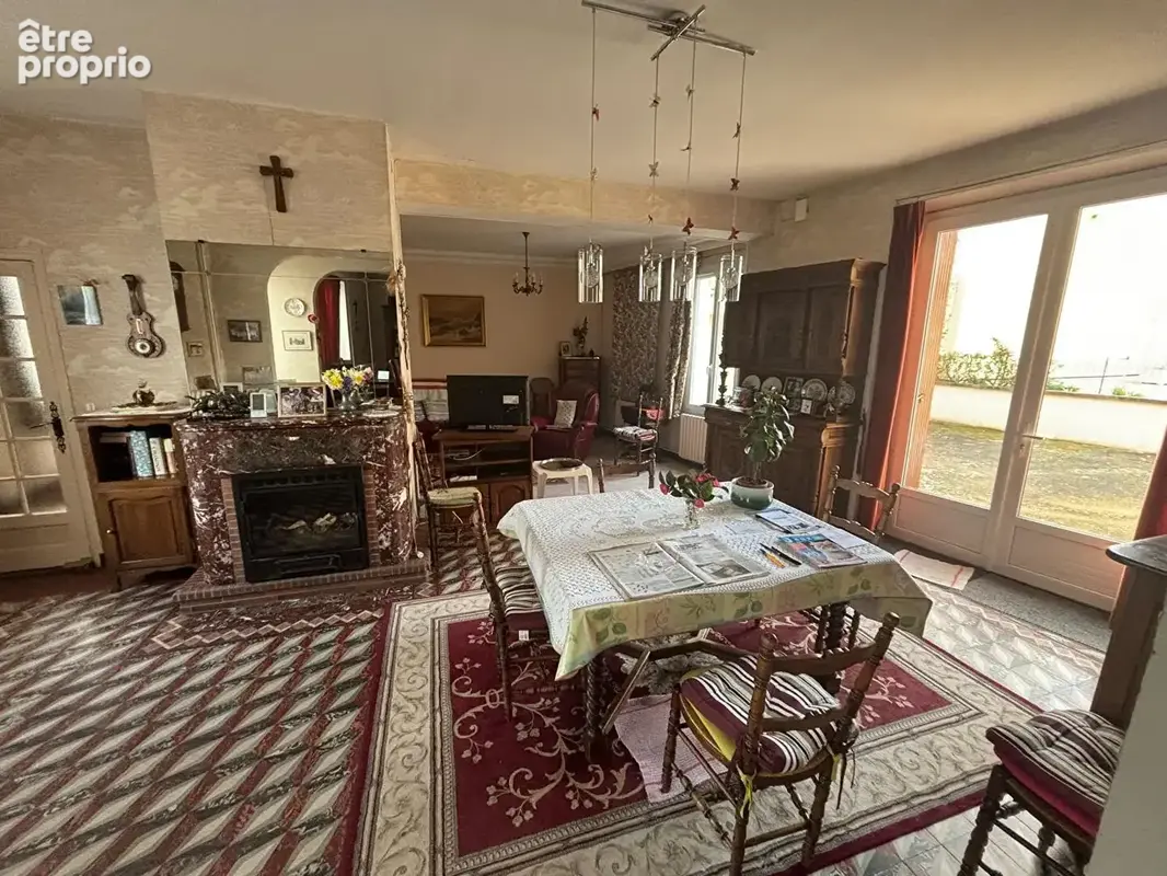 Maison à environ 5 mn de Nogent le Roi - photo 2