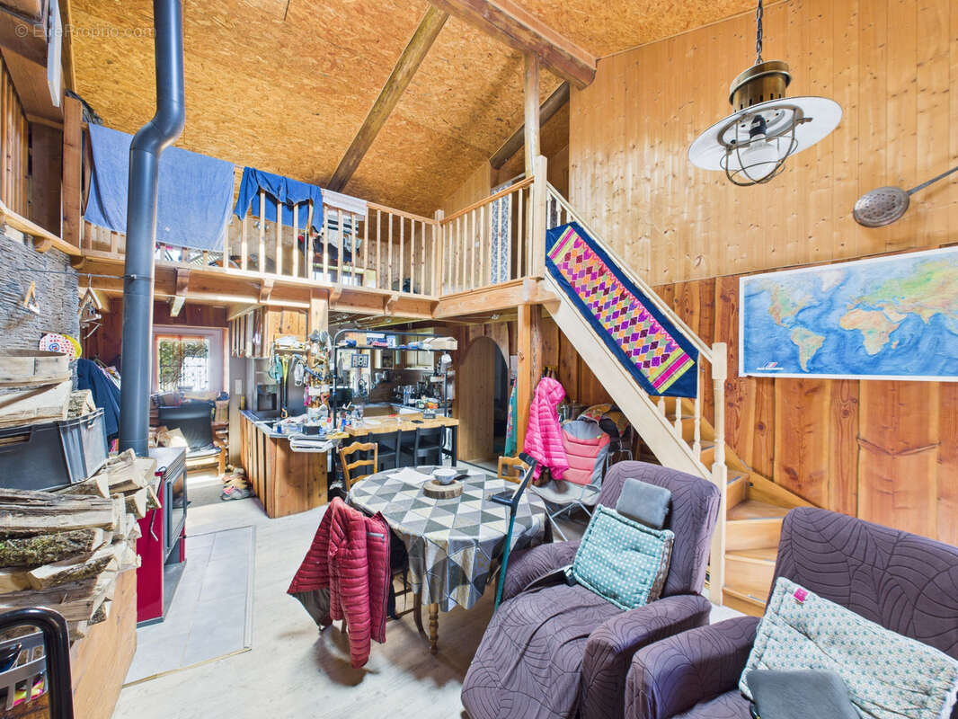 Maison à SAINT-GERMAIN-L&#039;HERM