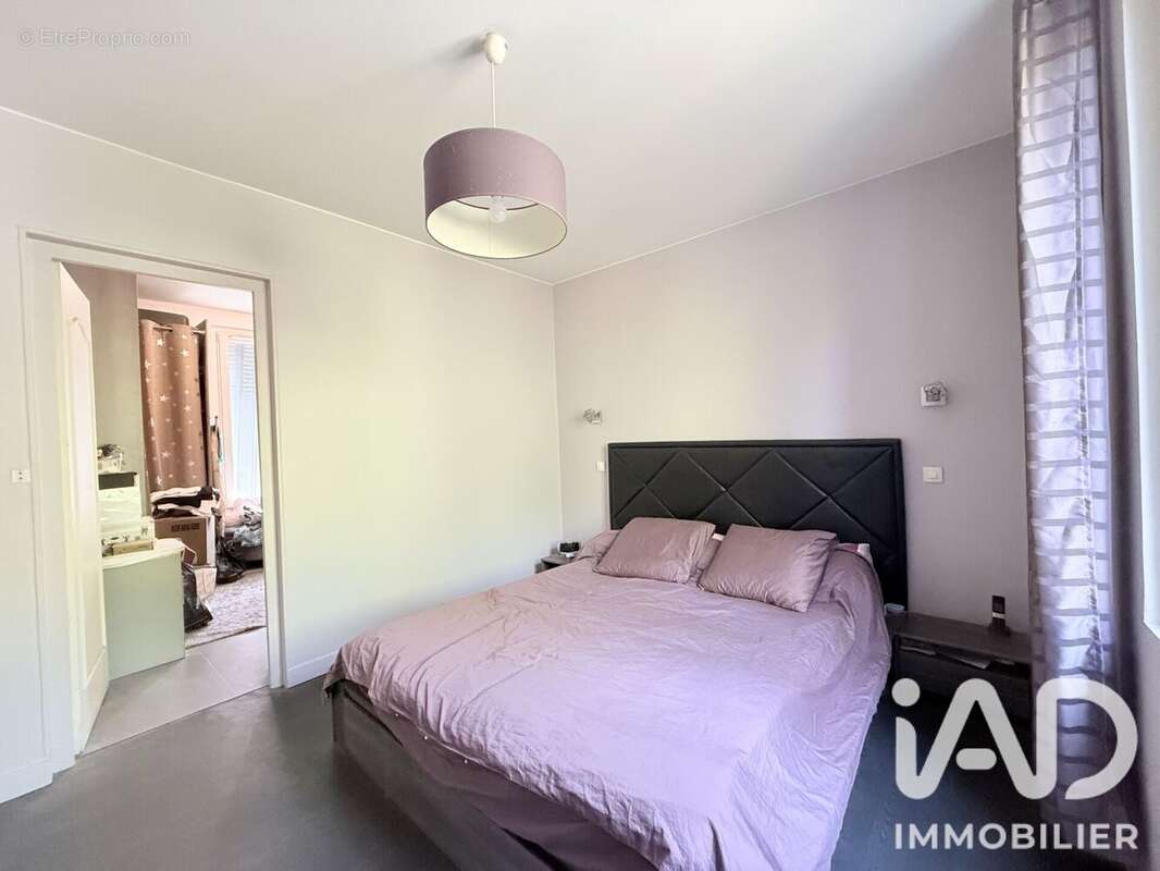 Maison 130 m² à Louvres  - photo 8