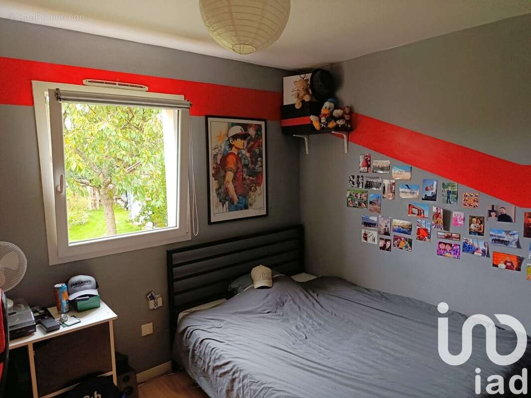 Photo 7 - Maison à SAINT-ETIENNE-DU-BOIS