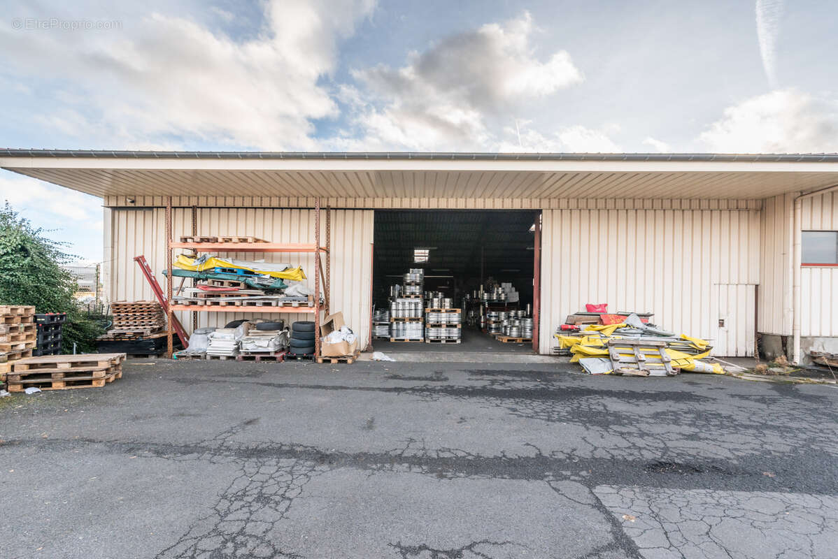 Commerce à LE PUY-EN-VELAY