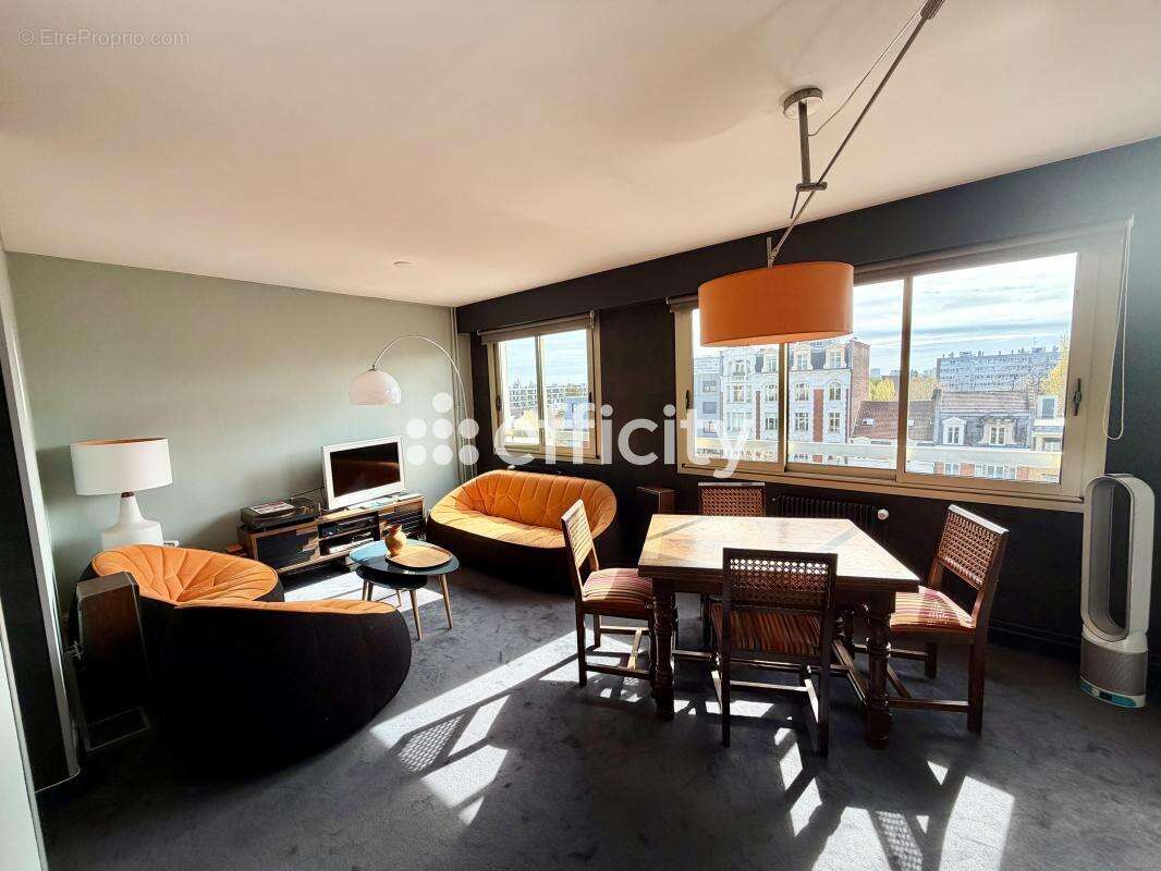 Appartement à LA MADELEINE