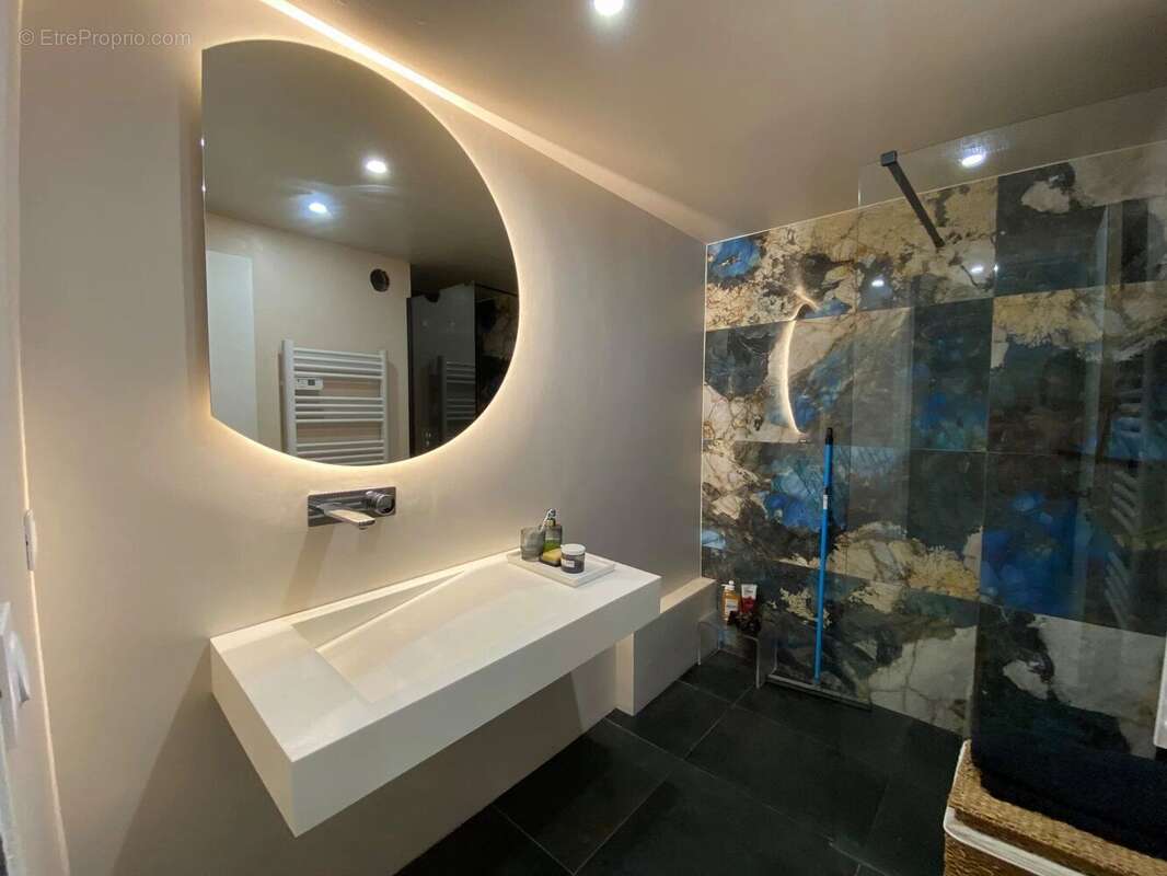 Appartement à CAGNES-SUR-MER