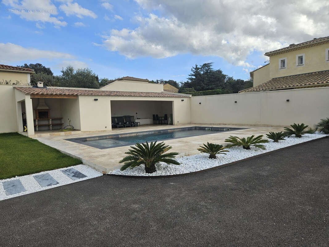 Maison à ORANGE