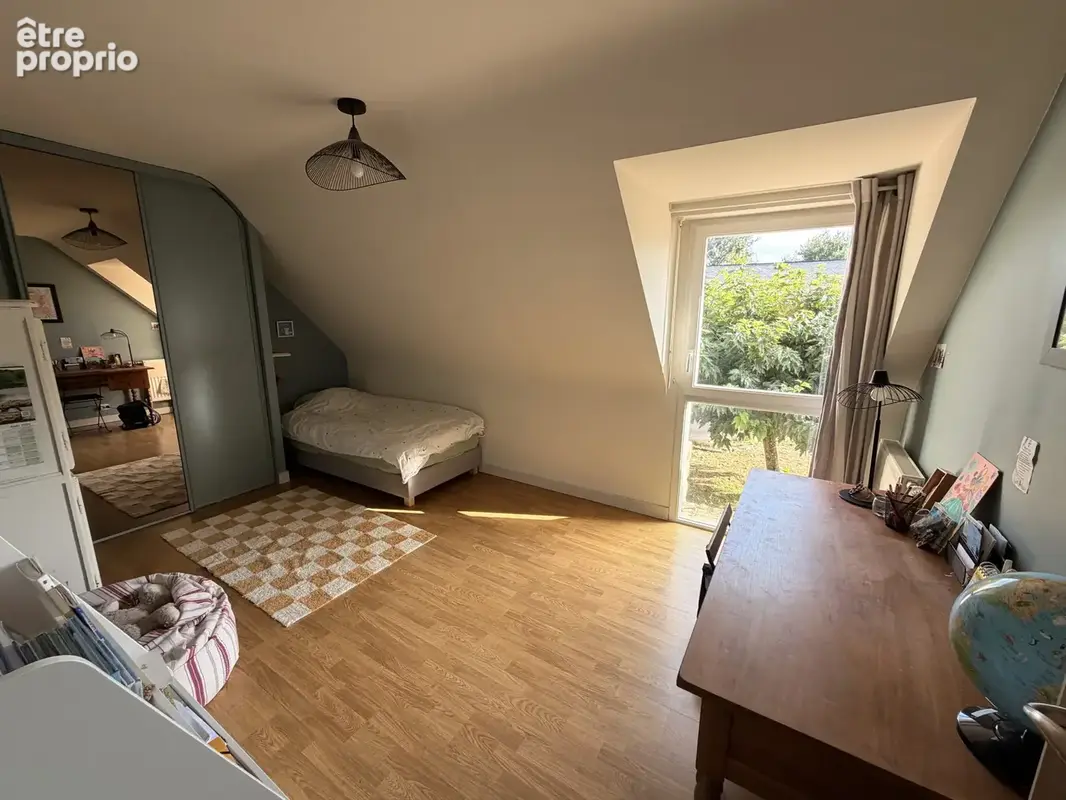 Maison familiale rénovée à Séné   150 m2   5 chambres   Double garage   À 5 min du port de Vannes - photo 15