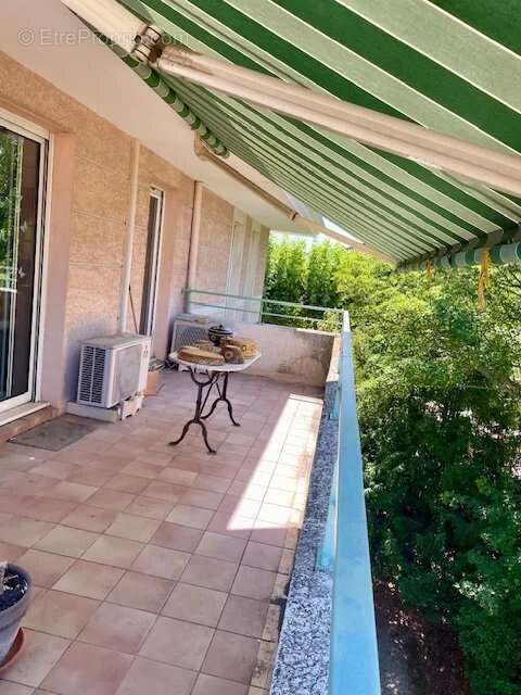 Salon de Provence Appartement T4/5 centre ville - photo 8