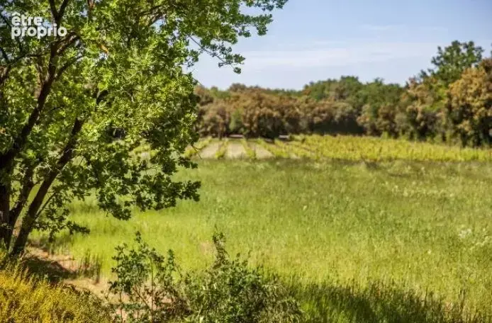 Terrain à ARLES