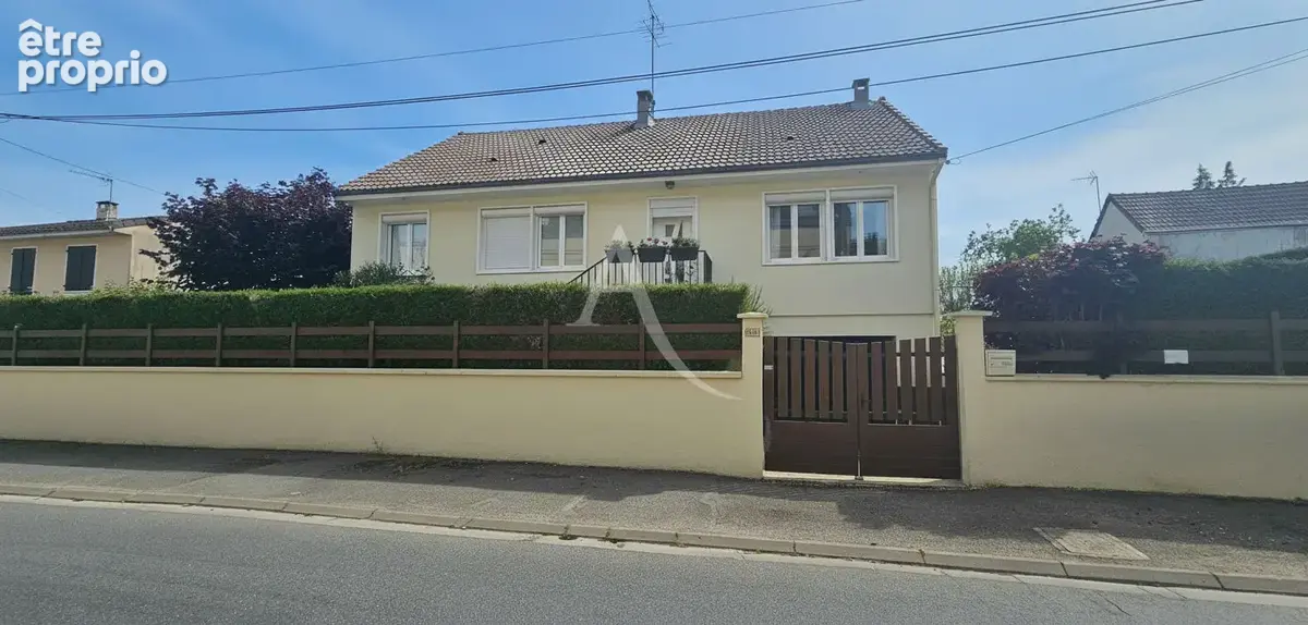 Photo Maison à Quincy-Voisins au prix de 327 050€