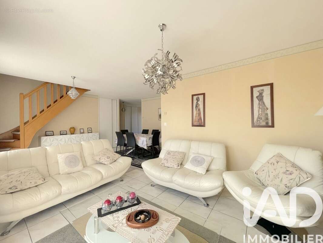 Maison 151 m² à Montargis  - photo 4