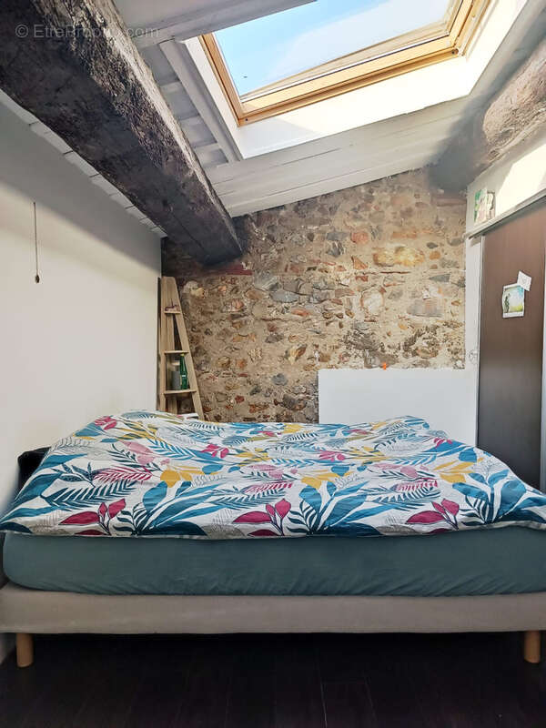 Maison à SAINT-LAURENT-DE-LA-SALANQUE