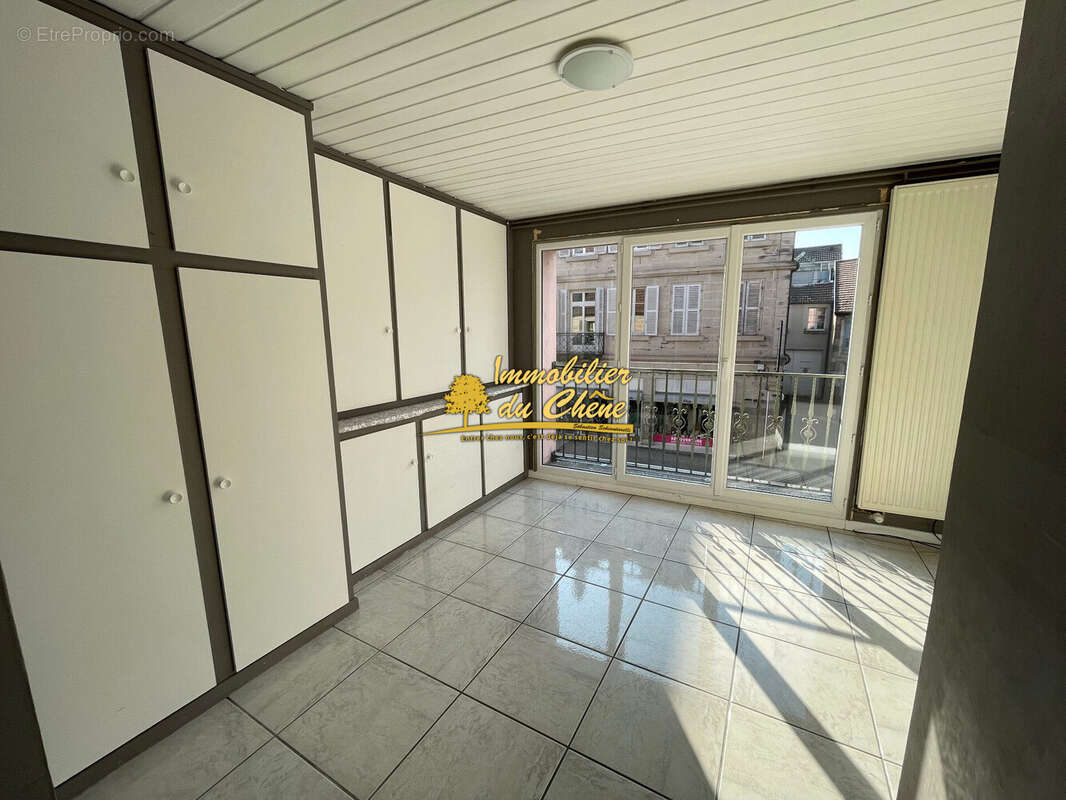 Appartement 168 m² à Luxeuil-Les-Bains  - photo 8