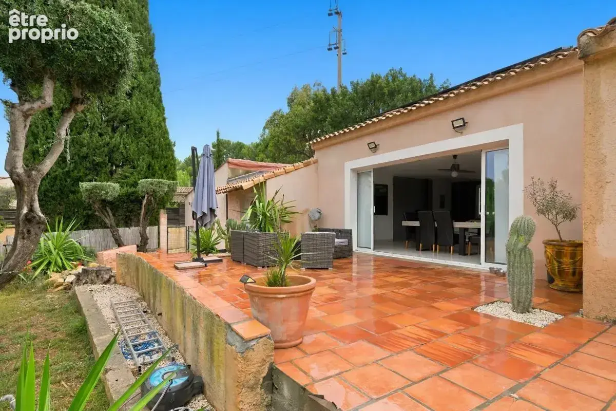 Maison de 6 pièces de 160 m² à Sanary-sur-Mer - photo 21