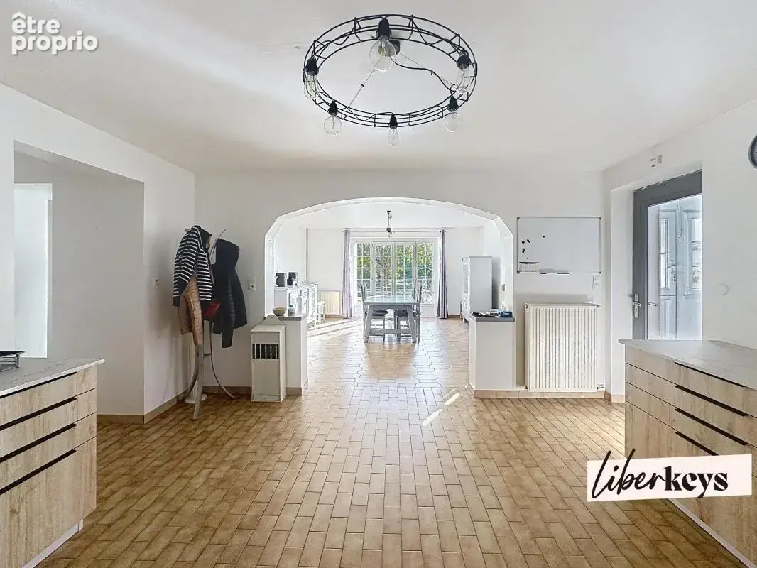 COUP DE CŒUR ATYPIQUE AU CŒUR DES VIGNES  Maison de 120 m², 4 chambres, source naturelle, grand garage avec atelier - photo 5