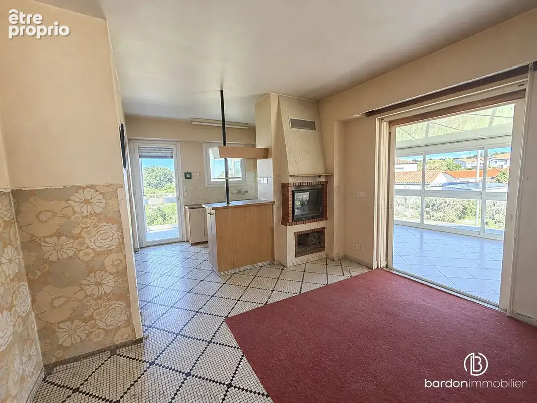 Maison à rénover - 175 m² - Centre-ville de Challans - photo 5