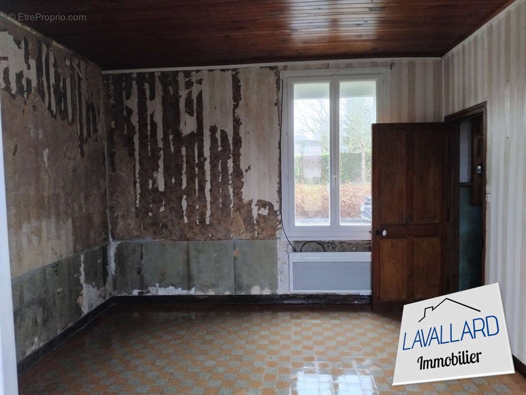 Maison 93 m² à Warloy-Baillon  - photo 7