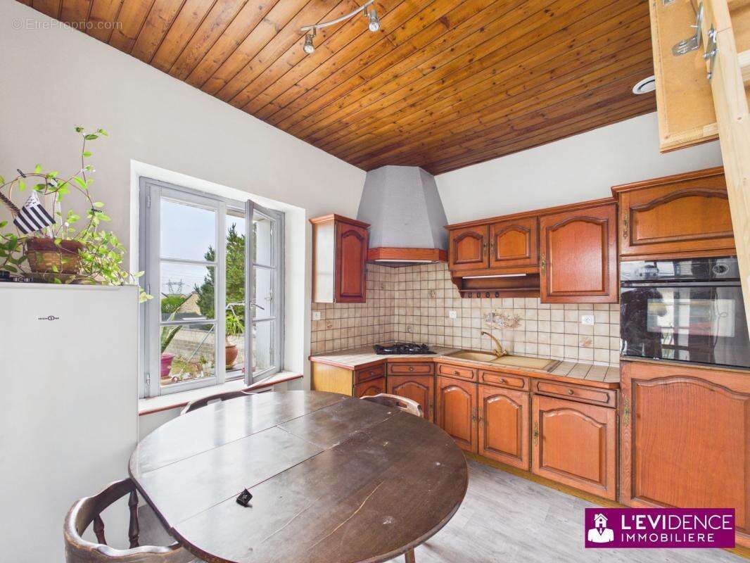 Photo 5 - Maison à CORDEMAIS