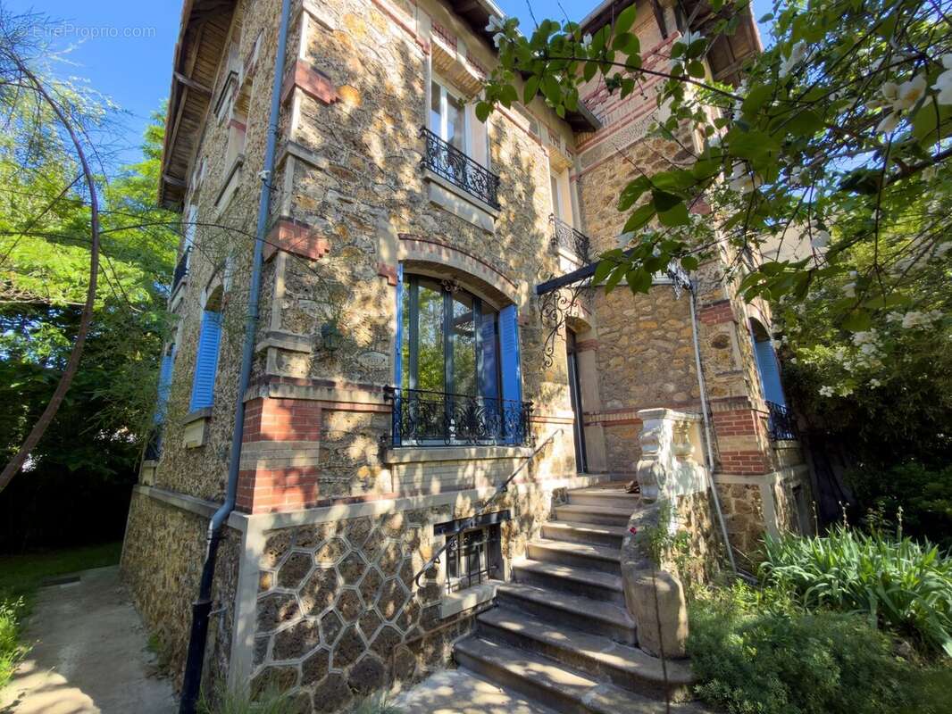 Maison à VILLEMOMBLE