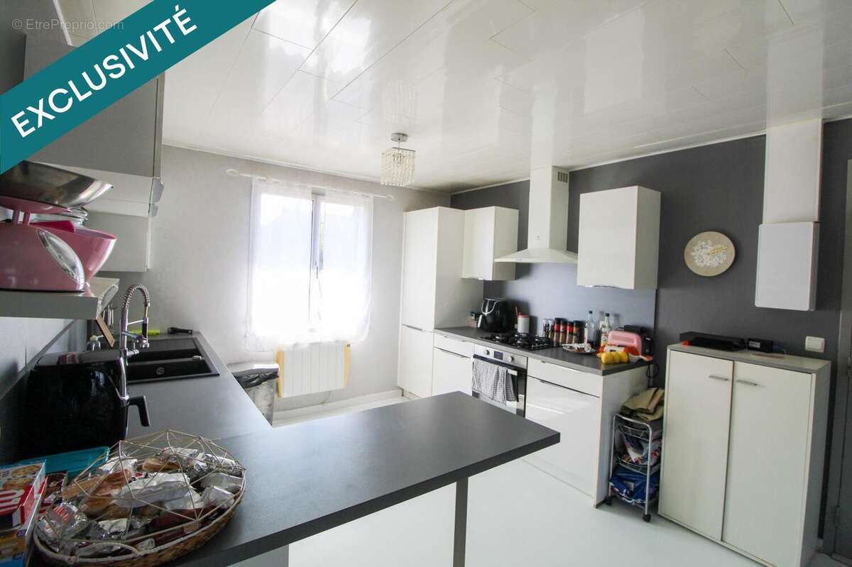 Photo 2 - Maison à MONTCEAU-LES-MINES