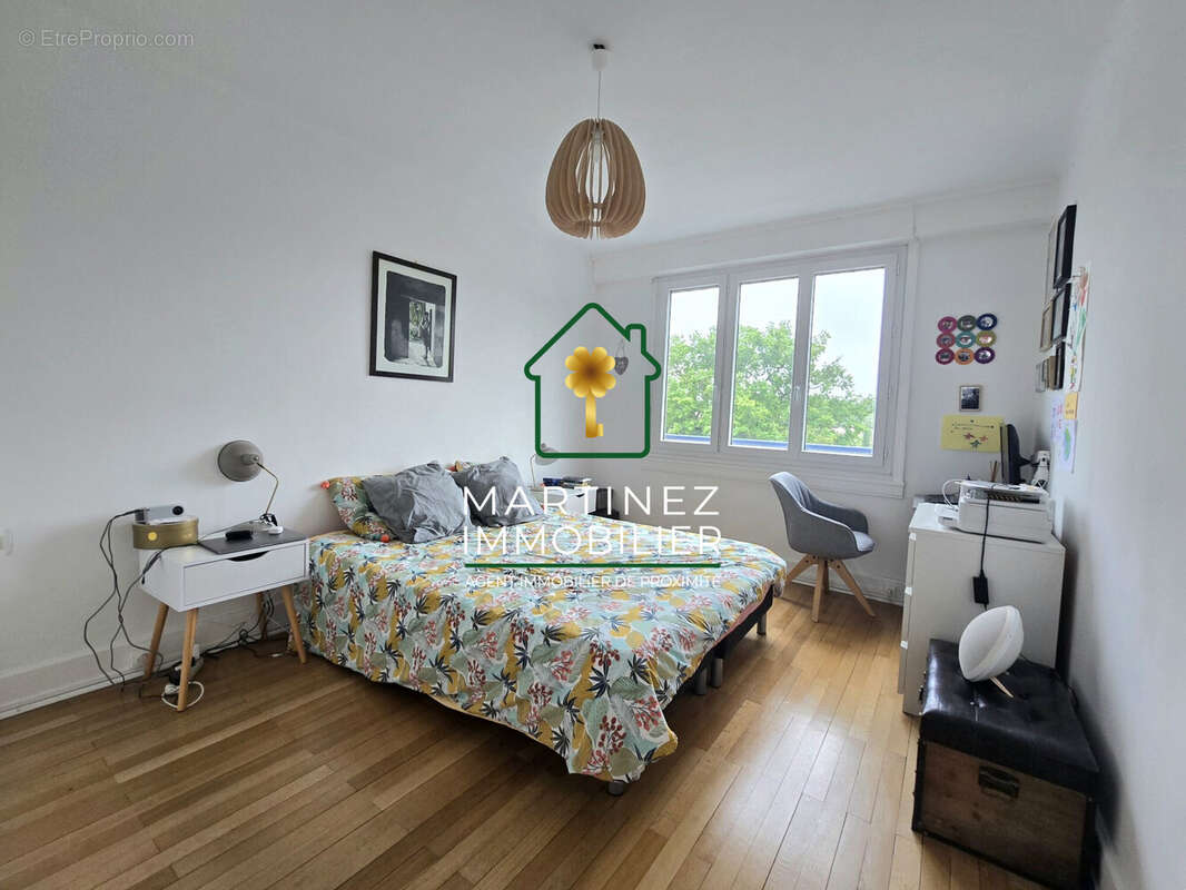 Appartement à BRON