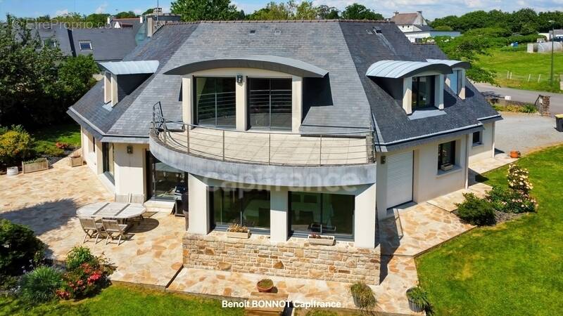 Maison à PLEUVEN