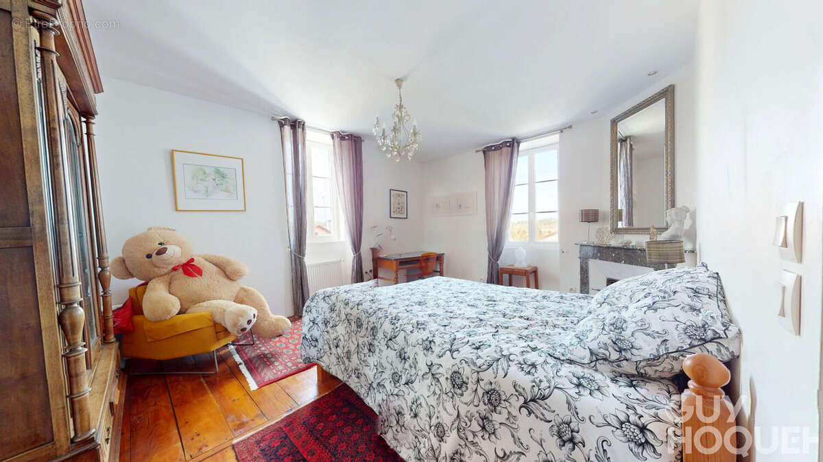 Maison à PEYREHORADE