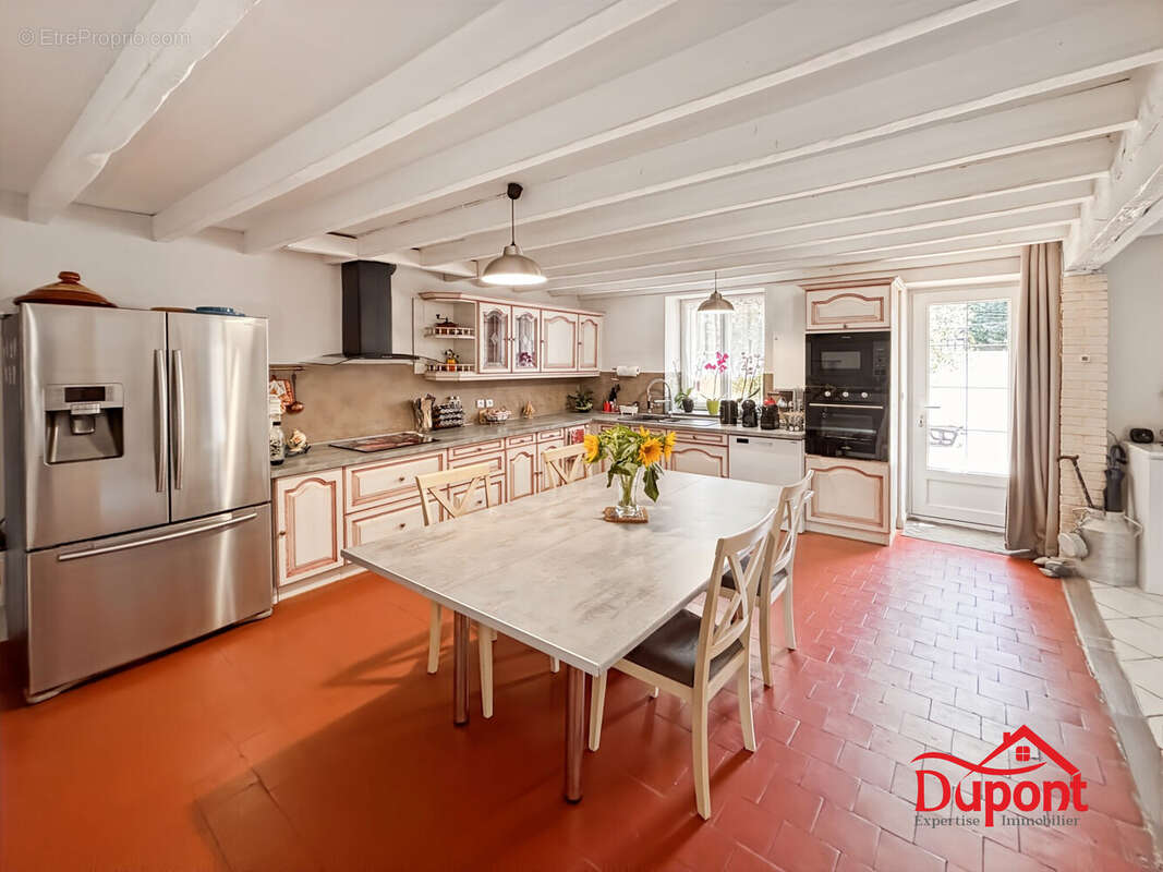 Maison 210 m² à Cerneux  - photo 7