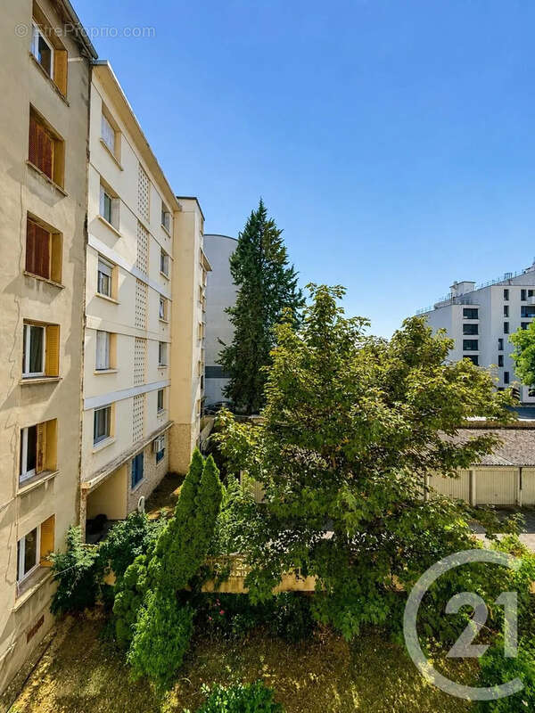 Appartement à VILLEURBANNE