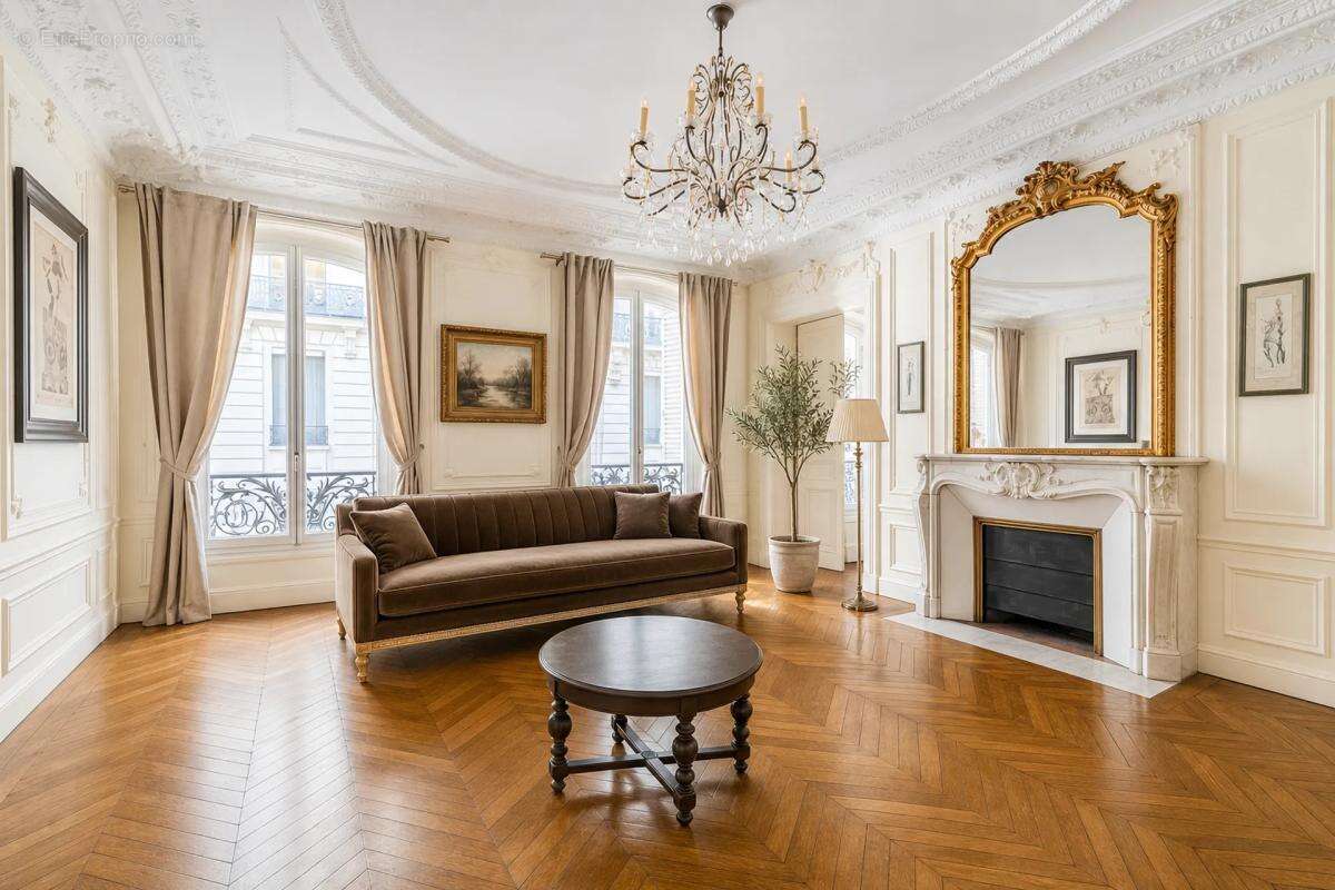 Élégant 6 pièces de 166 m² à Kléber - photo 3