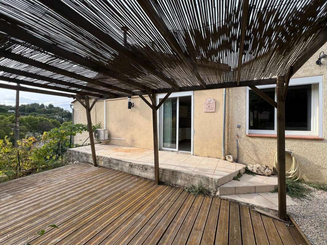 Photo 2 - Maison à LE LUC