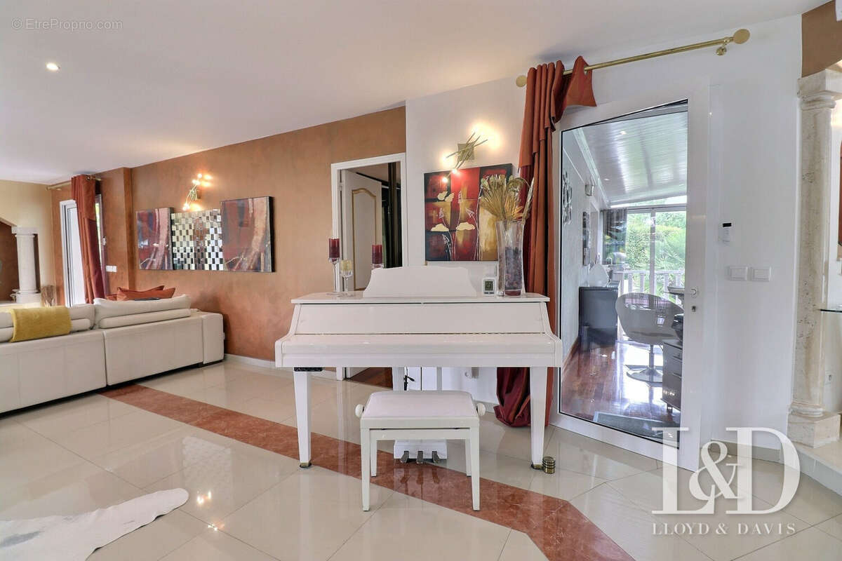 Maison à MORSANG-SUR-SEINE