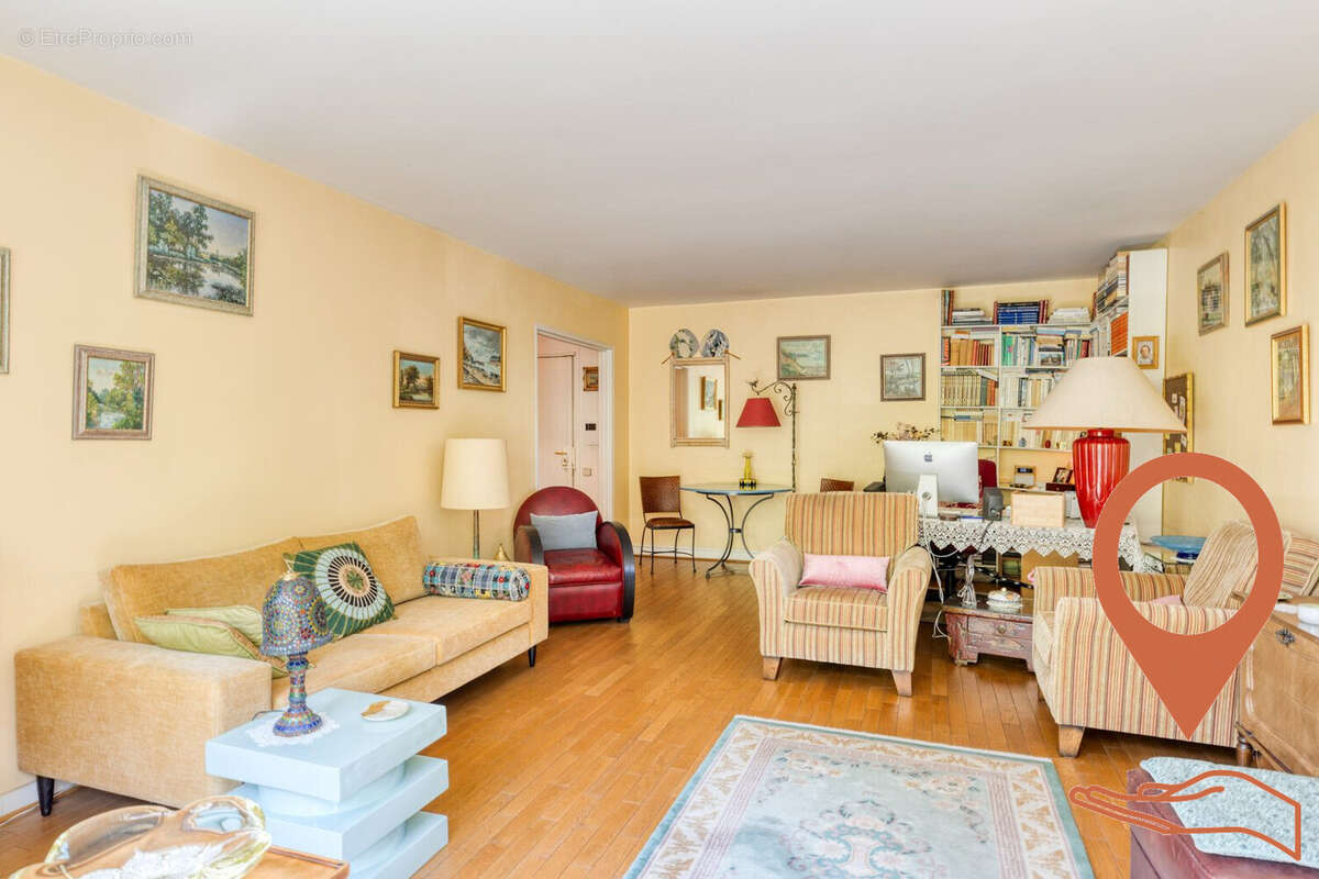 Appartement à LEVALLOIS-PERRET