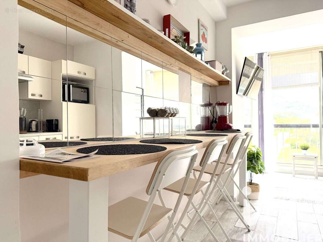 Photo 2 - Appartement à MANDELIEU-LA-NAPOULE