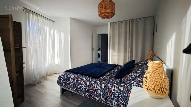 Maison à COLLEVILLE-MONTGOMERY