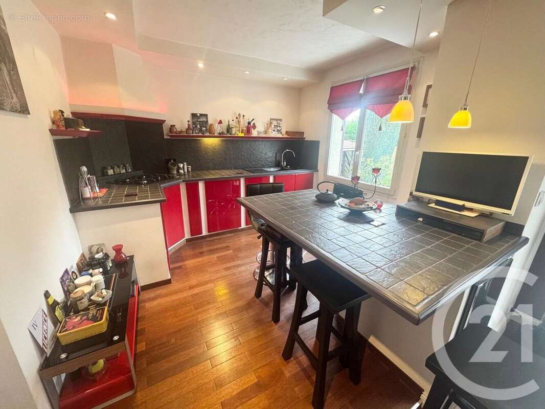 Maison à SAINT-MARTIN-DU-TERTRE