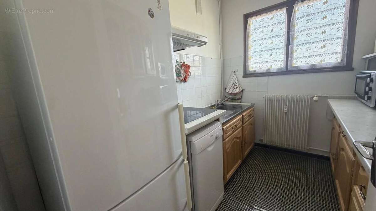 Appartement à VALLAURIS