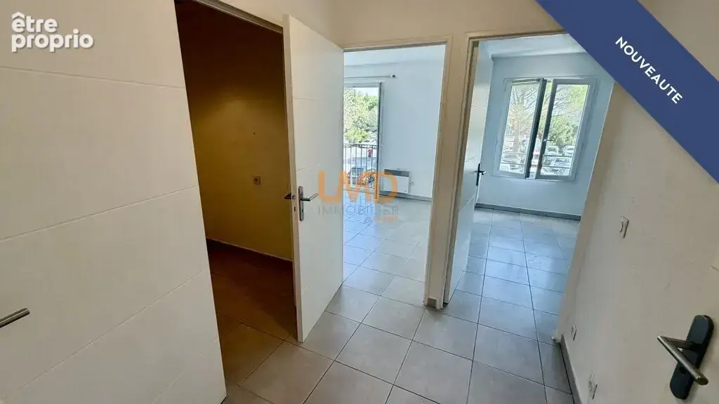 Roquebrune-sur-Argens village – T3 – terrasse couverte – garage - photo 6