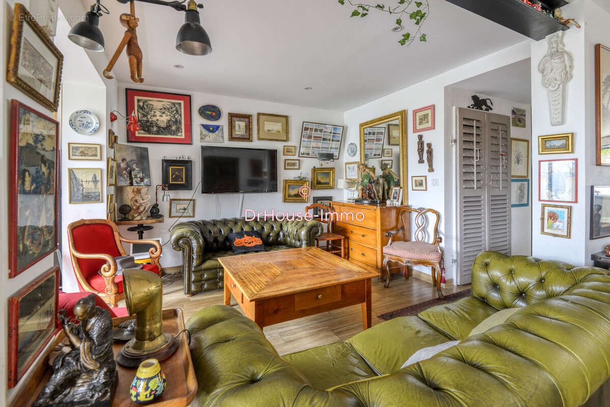 Maison à SAINT-SEBASTIEN-SUR-LOIRE