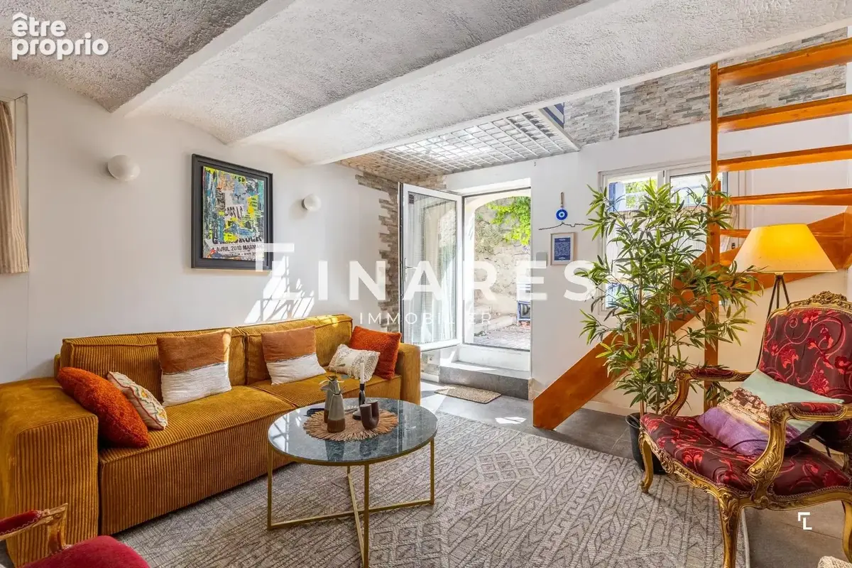 LA CASA DE MAJORELLE – Appartement duplex T3 de 71 m² - 13002 Le Panier - photo 4