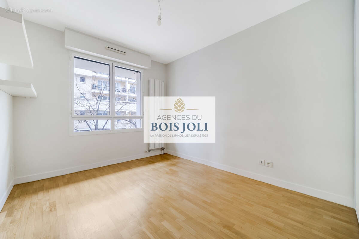 Appartement à ISSY-LES-MOULINEAUX