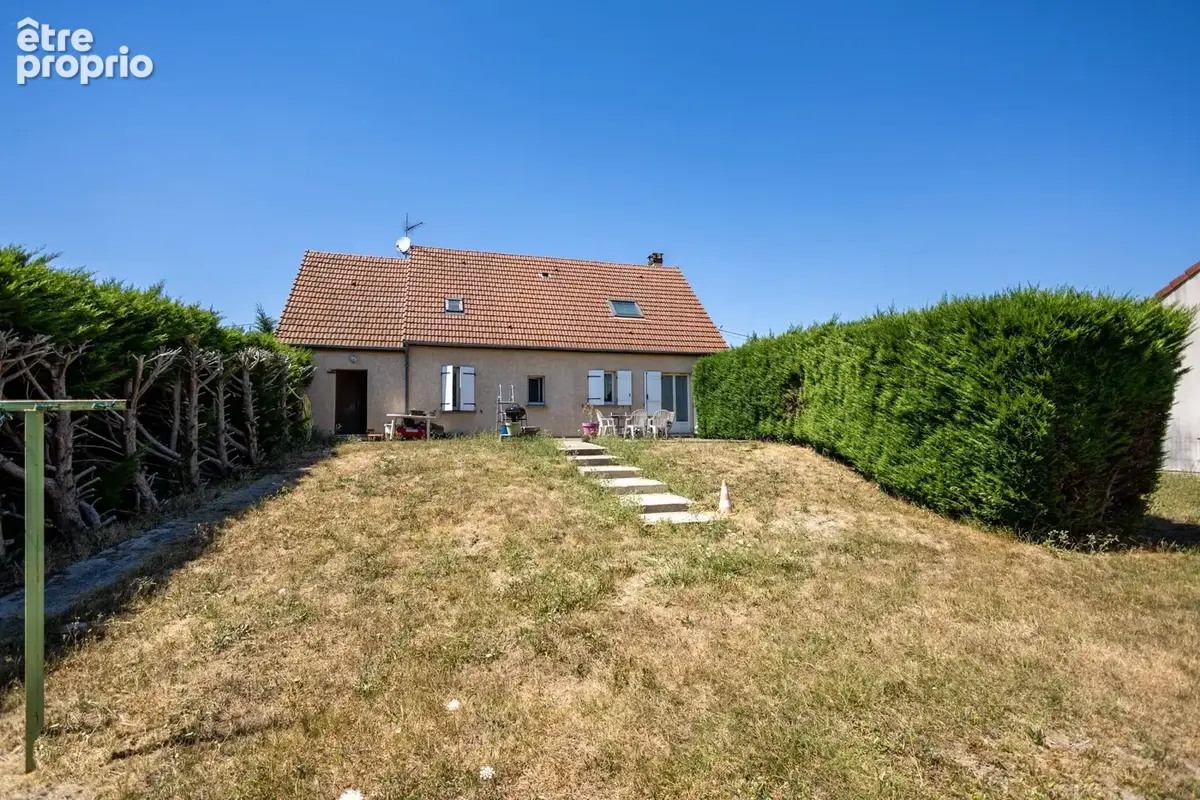 Maison 147 m² à Rebrechien  - photo 4