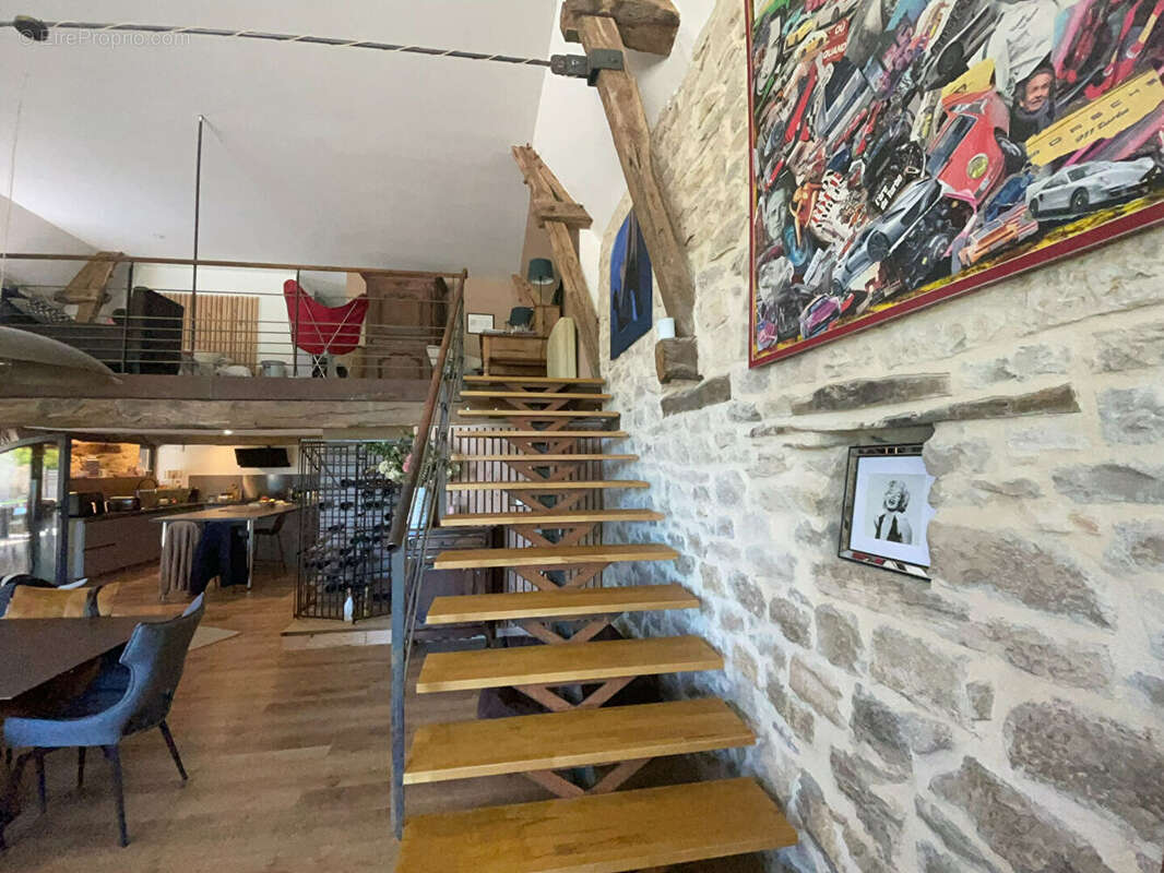 Maison à CAVAGNAC