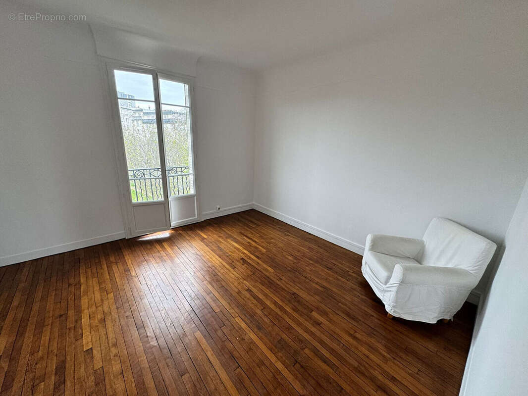Appartement à COLOMBES