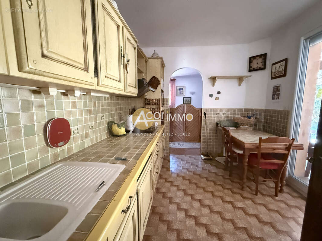 Maison à SIX-FOURS-LES-PLAGES