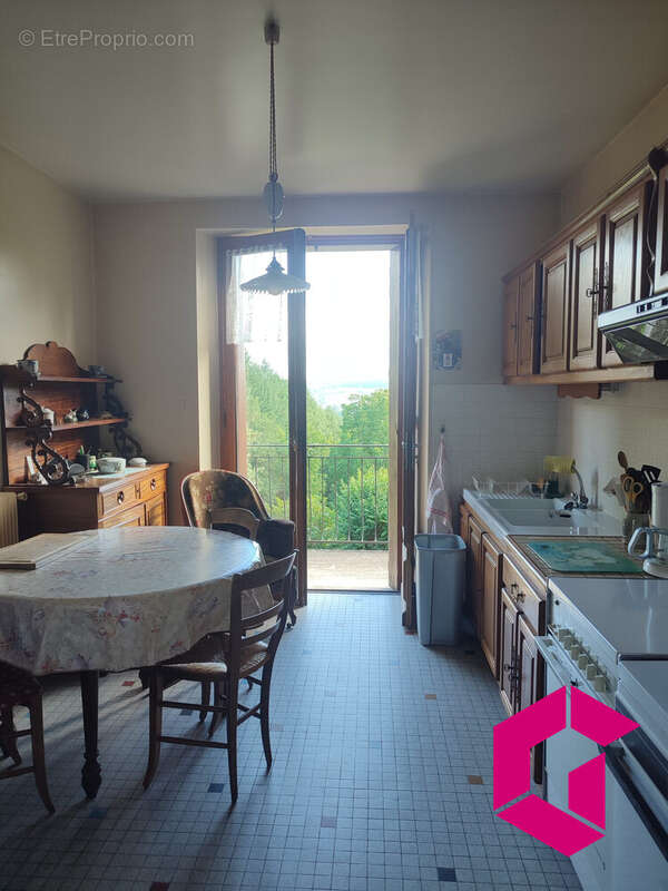 Maison à OLLIERGUES