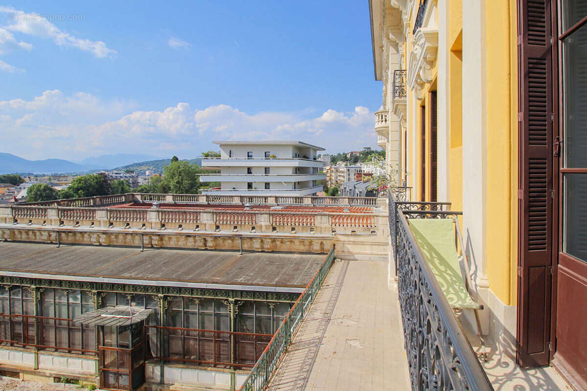 Appartement à AIX-LES-BAINS